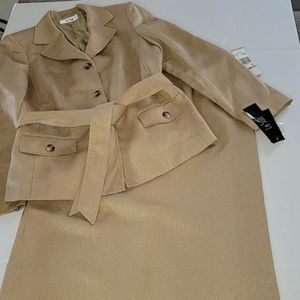 2-piece Caramel Skirt Suit (LeSuit-Sz12)